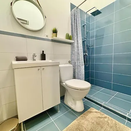 Appartement Almassy Residence-modern *